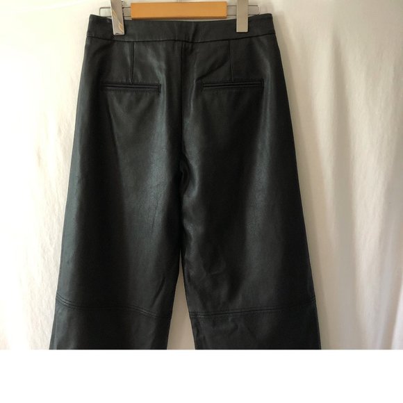 Banana Republic Faux Leather Gaucho Pant - Picture 3 of 7